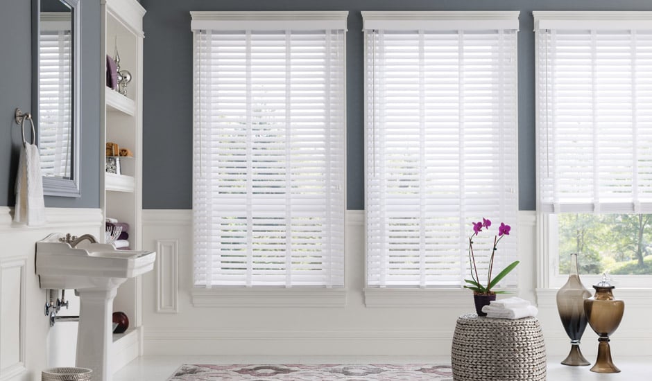 Which Window Coverings in Fleming Island Are Best for Rainy Weather?