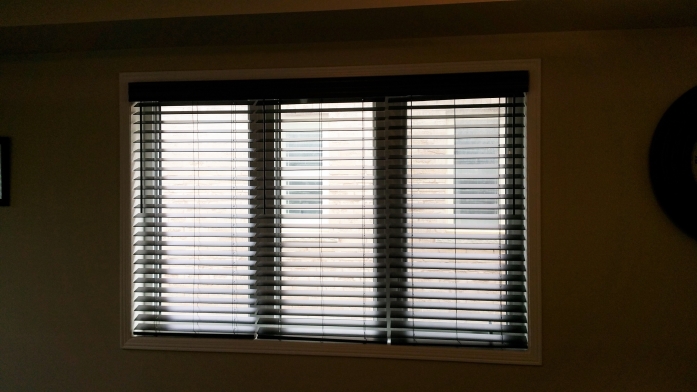 Colors, Accessories, and Blinds in Glen Cove: Tips for a Budget Friendly Family Room