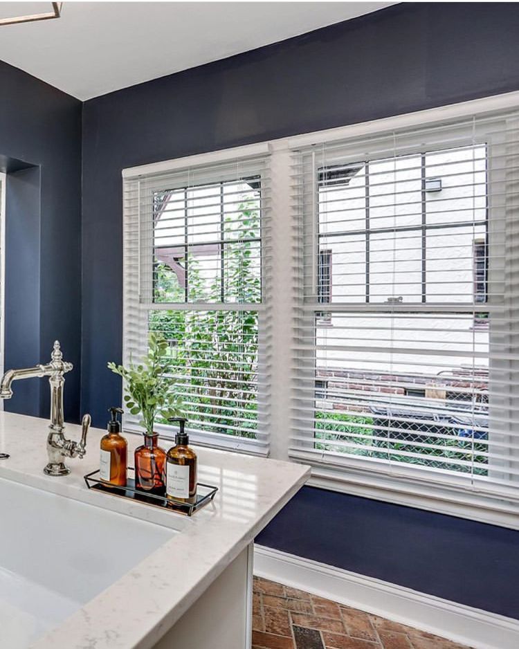 3 Must-Haves When Looking for Blinds in Villa Park for a Bungalow