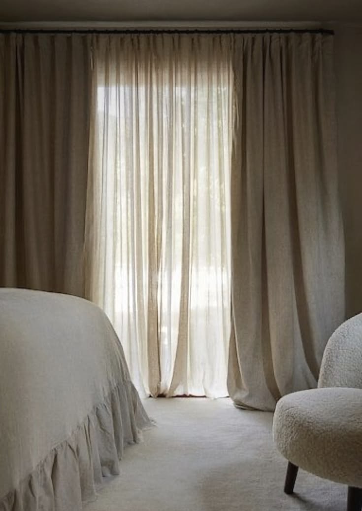 Will Blackout Drapes in Lynden Offer Complete Privacy?