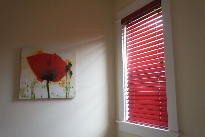 Best Materials for Kitchen Window Treatments in Bellingham