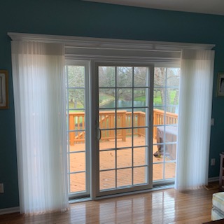 Vertical Shading blind-drape