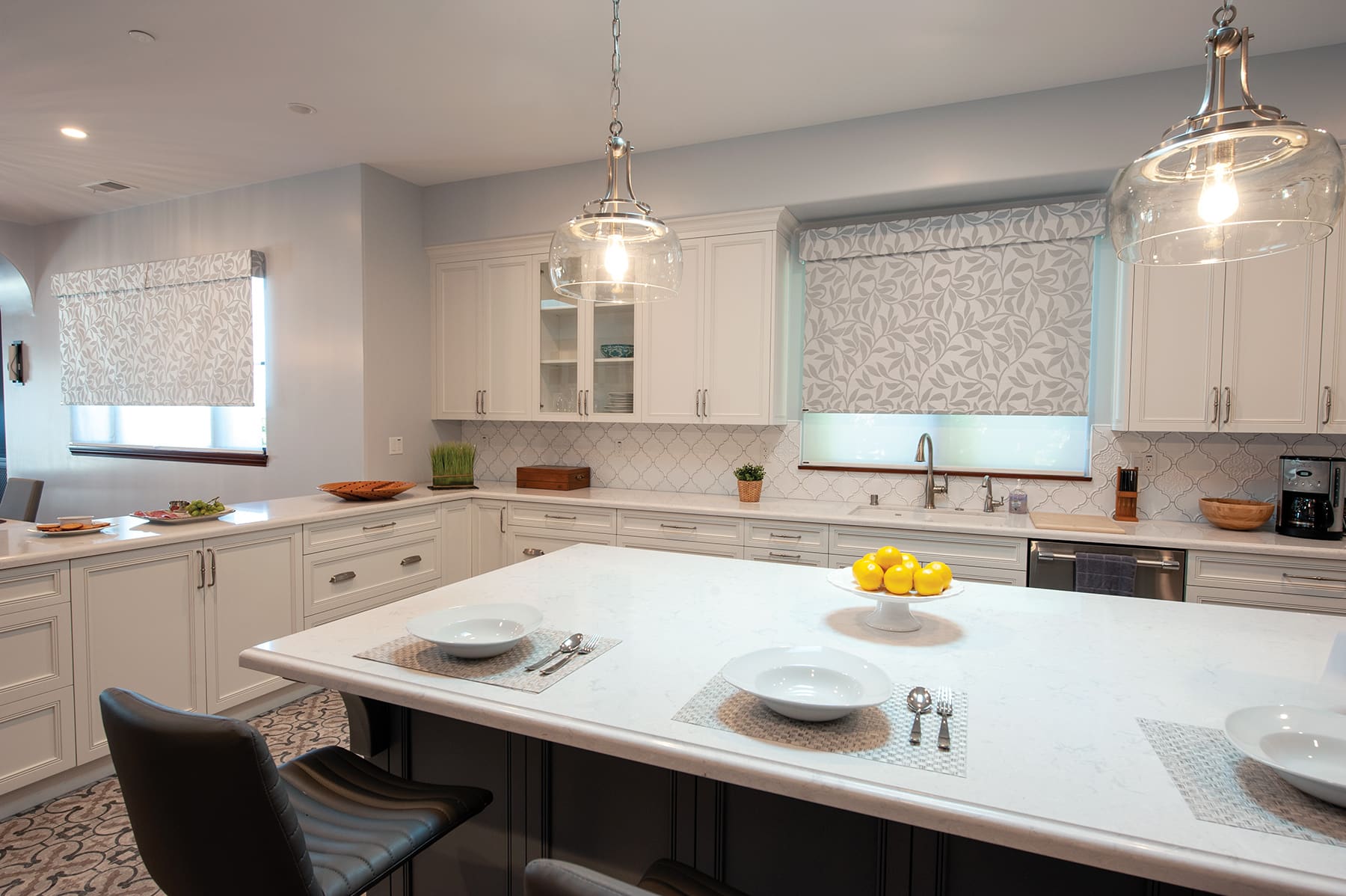 About Roller Shades: Style, Benefits, and How They Compare to Blinds