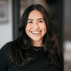 website bio 250 x 250 (5)