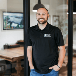 website bio 250 x 250 (6)