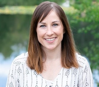 Cassy Moorhead New Headshot