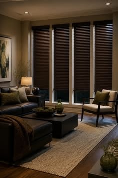 Why Wooden Blinds in La Grange Are the Best for Guest Bedrooms