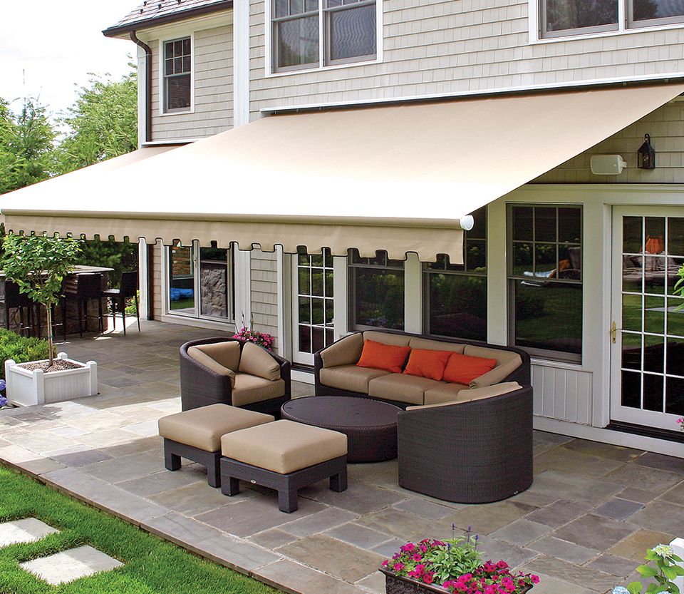 Advantages Of Retractable Awnings In Janesville For Your Family And Home