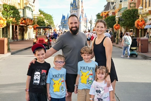 joey family picture