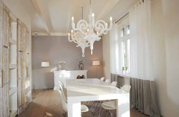 Ways to Keep Winter Chills Out DRAPES(1)