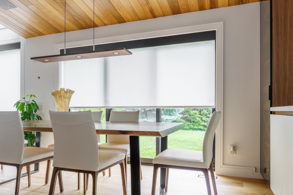 10+ Stylish Living Room Window Covering Ideas: Modern Curtains, Blinds, Shades & More for Every Space