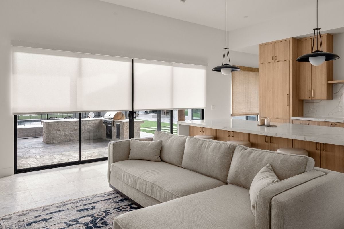 Roller Shades vs. Blinds | What’s Better and What’s in Style