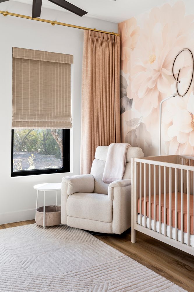 Which Color for Window Shades in Bremerton Is Best in the Summer?