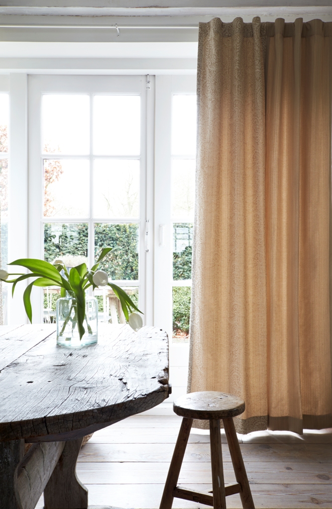 Window Covering Solutions for Your Sliding Glass Doors 5