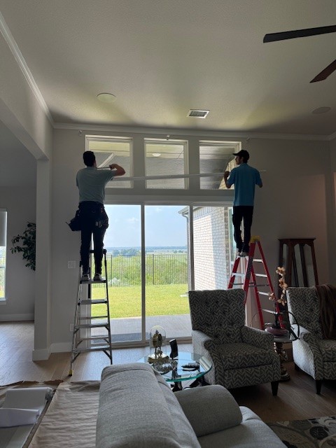 zach installing smart drape