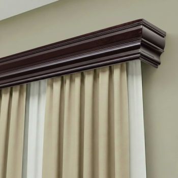 What Color Wood Cornice in San Clemente Looks Better in a Modern Home?