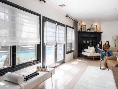 Choosing Roman Shades for Your Destin Home
