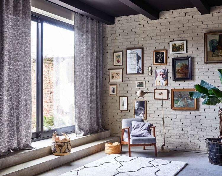Five Window Covering Solutions for Your Sliding Door