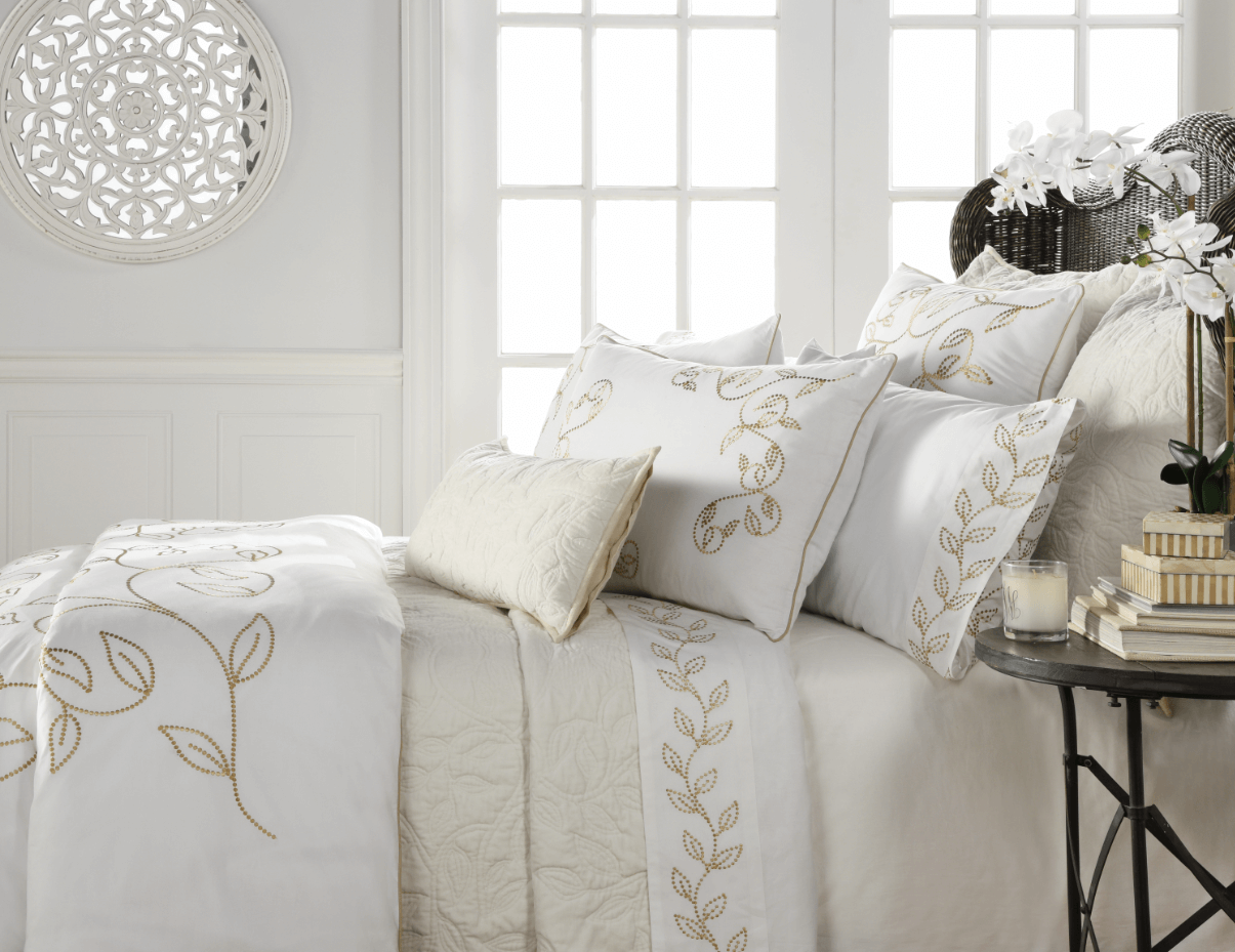 cream bedding set