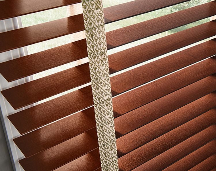 How to Clean Your Wood Blinds