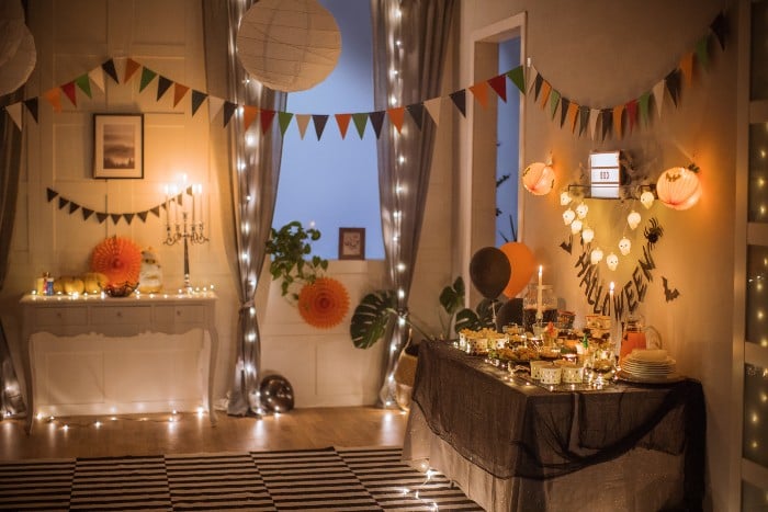 Window Treatment for a Spooky Atmosphere