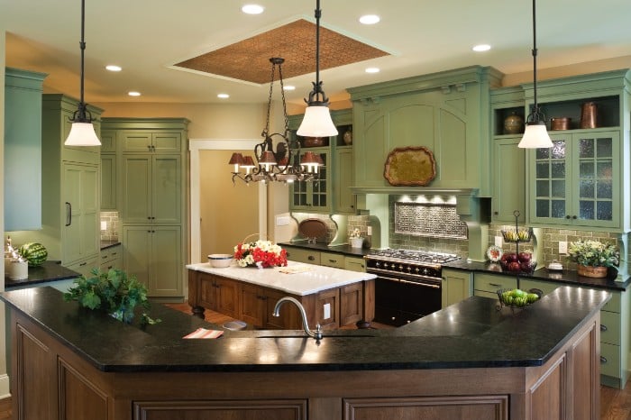 Farmhouse Style Kitchen