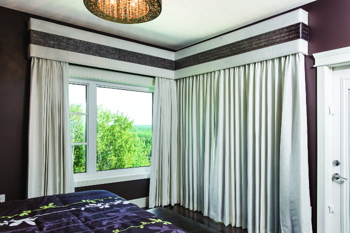 Valance Drapes Bedroom