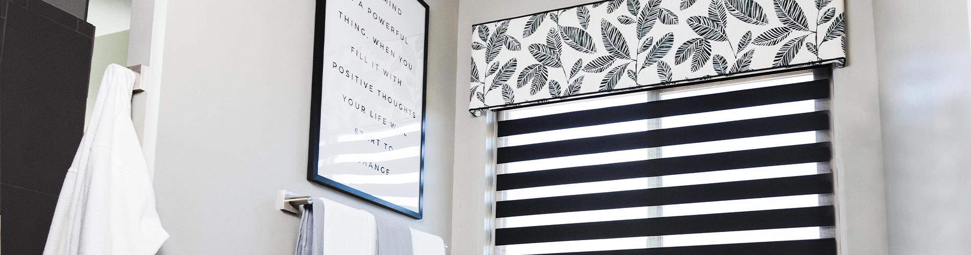 sheer-shade-cornice-bathroom-desktop
