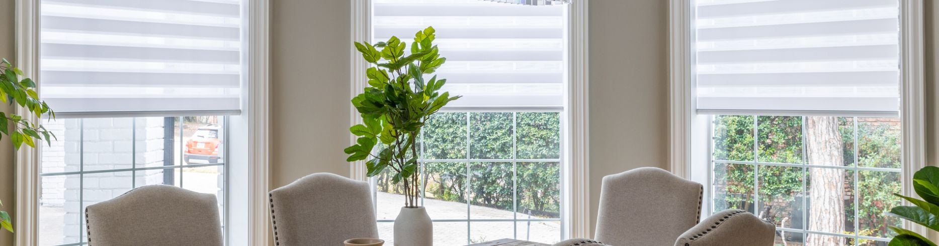 window shadings in dining room 