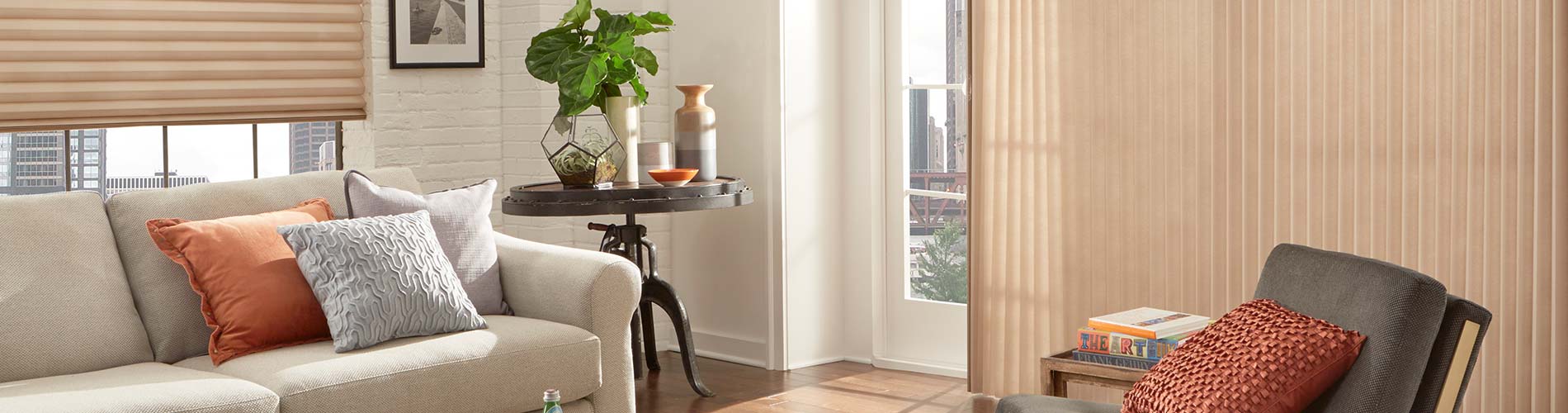 pleated-shades-in-living-room-desktop