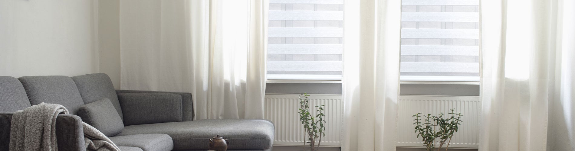 dual-sheer-shades-in-living-room-desktop