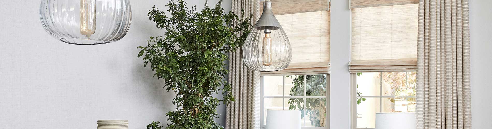 woven-shades-drapery-dining-room-desktop