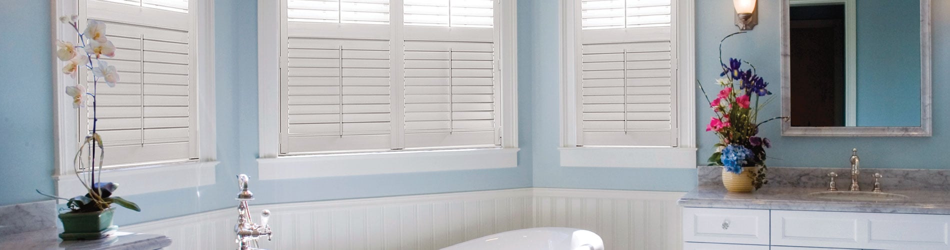 polyresin-shutters-bathroom-enlightned-style-desktop