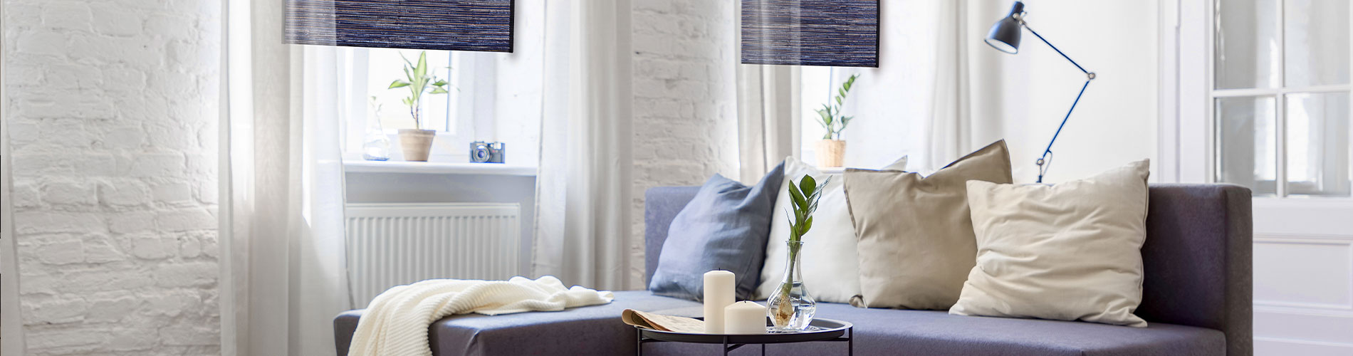 woven-wood-shades-living-room-desktop