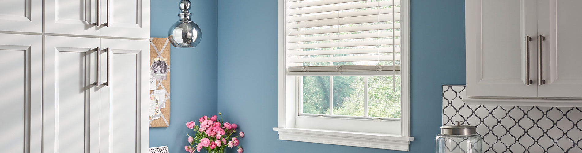 faux-wood-blinds-laundry-room-desktop