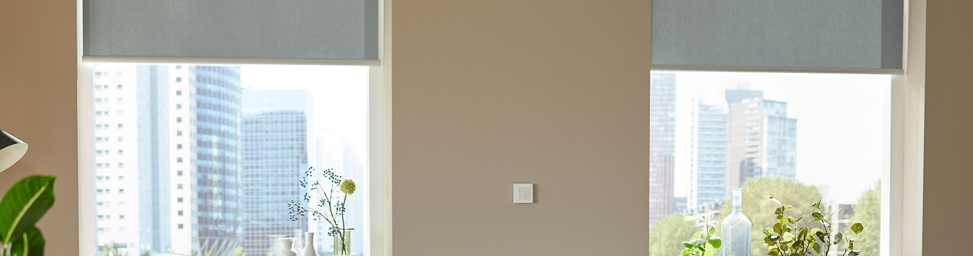 motorized-shades-living-room-desktop