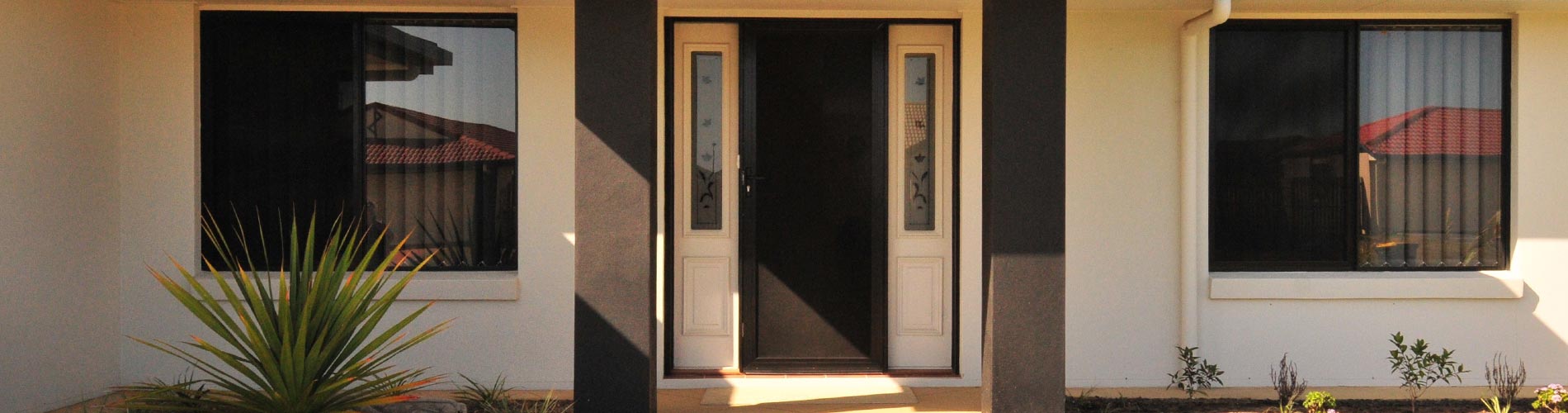 window-door-screen-home-desktop