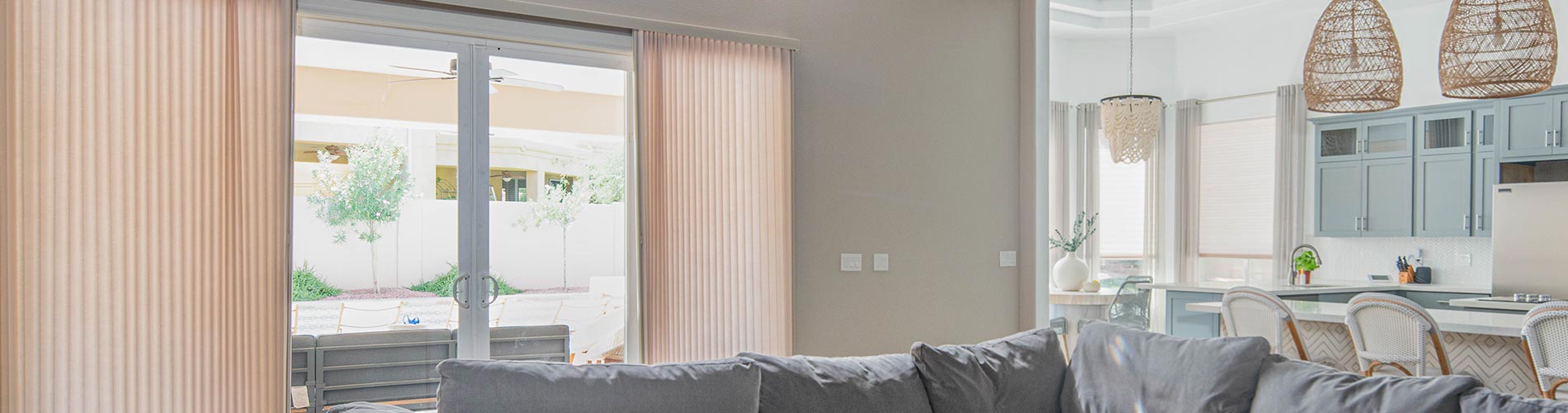 hybrid-vertical-shade-sliding-glass-door-desktop